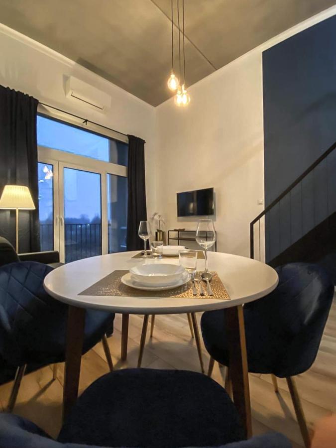 Airport Apartment Breslavia Esterno foto
